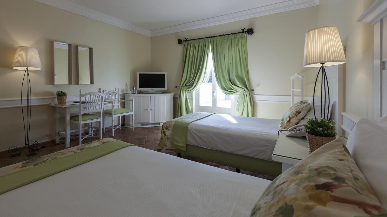 มาร์ เด อาร์ มูรายาส Hotel เอโวรา ภายนอก รูปภาพ